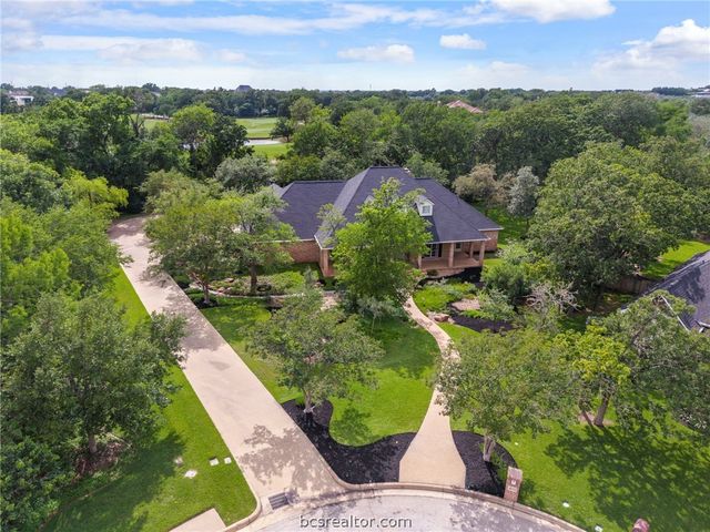 4701 Westminster Drive, Bryan, TX 77802