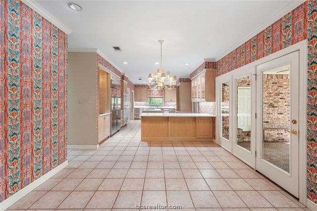 4701 Westminster Drive, Bryan, TX 77802
