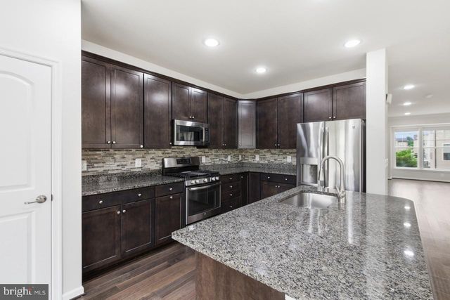 25288 ARROWROOT TER, Chantilly, VA 20152