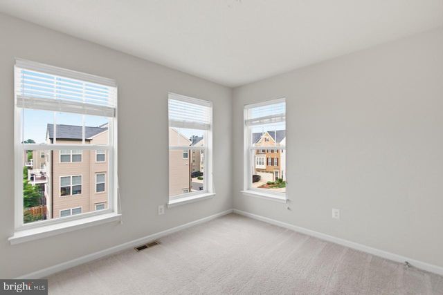 25288 ARROWROOT TER, Chantilly, VA 20152