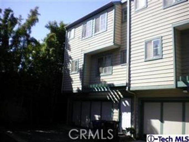 13550 Foothill Boulevard 3, Sylmar, CA 91342
