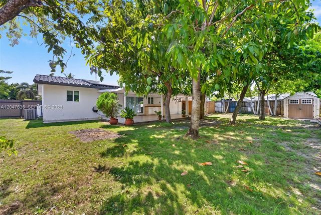 17841 SW 112th Pl, Miami, FL 33157