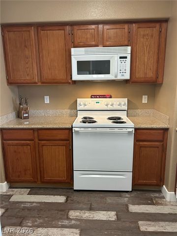 7255 West Sunset Road 1001, Las Vegas, NV 89113
