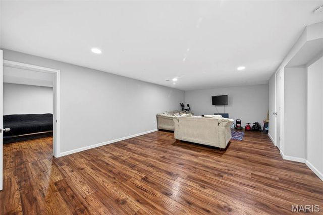 14000 Davey Drive, Florissant, MO 63034