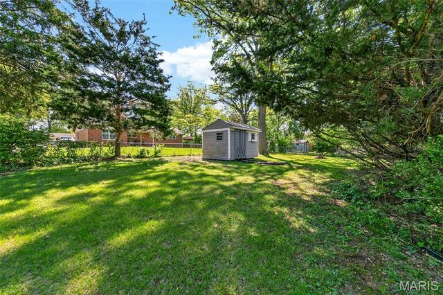 14000 Davey Drive, Florissant, MO 63034