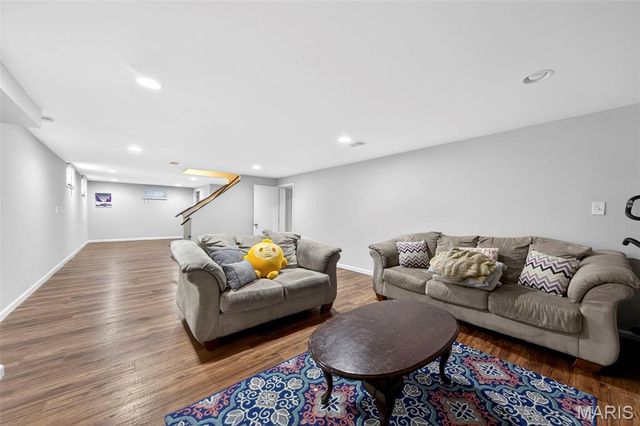 14000 Davey Drive, Florissant, MO 63034
