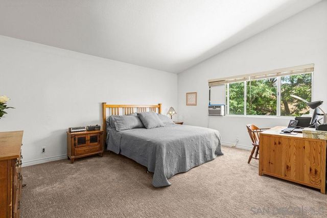844 Rio Claro, Oceanside, CA 92057