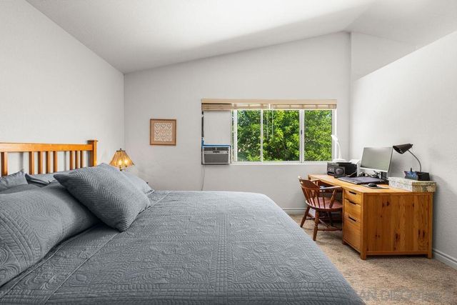 844 Rio Claro, Oceanside, CA 92057