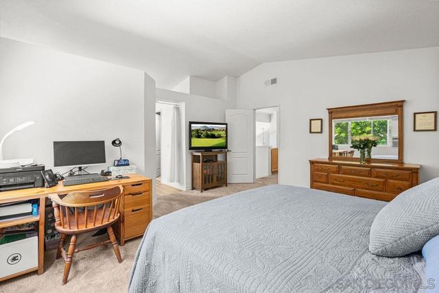 844 Rio Claro, Oceanside, CA 92057