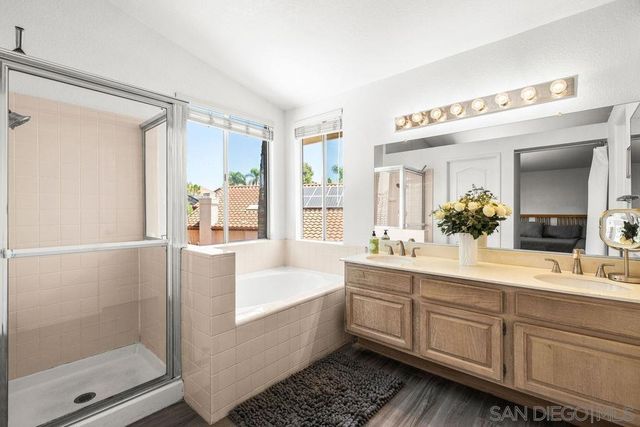 844 Rio Claro, Oceanside, CA 92057