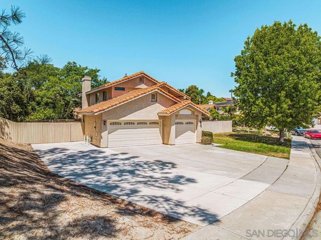 844 Rio Claro, Oceanside, CA 92057