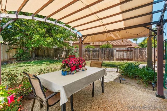 844 Rio Claro, Oceanside, CA 92057