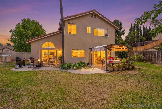 844 Rio Claro, Oceanside, CA 92057