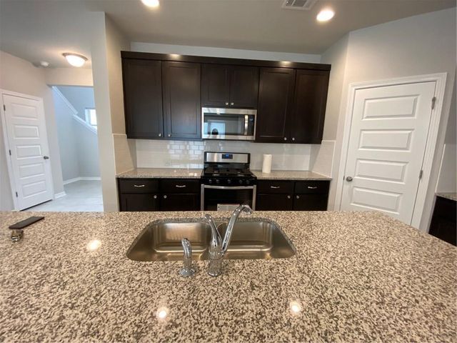 1148 Capra LN, Leander, TX 78641