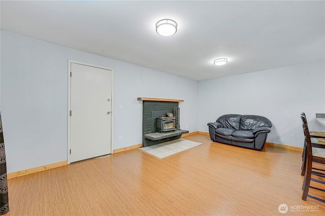 40 Candace Road, Port Hadlock, WA 98339