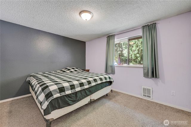 40 Candace Road, Port Hadlock, WA 98339