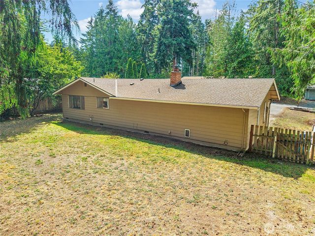 40 Candace Road, Port Hadlock, WA 98339