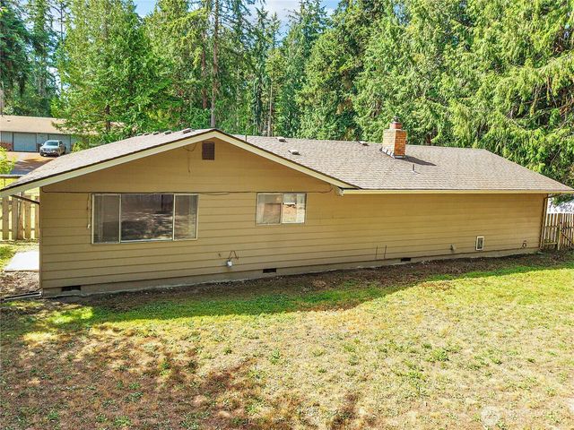 40 Candace Road, Port Hadlock, WA 98339