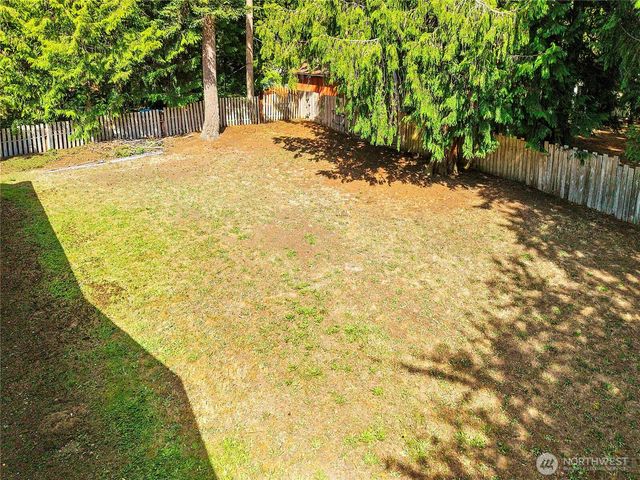 40 Candace Road, Port Hadlock, WA 98339