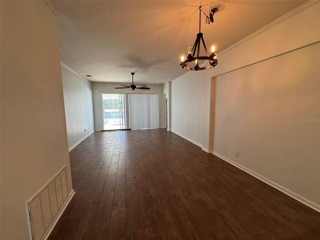 635 WHITE FLOWER WAY, Brooksville, FL 34604