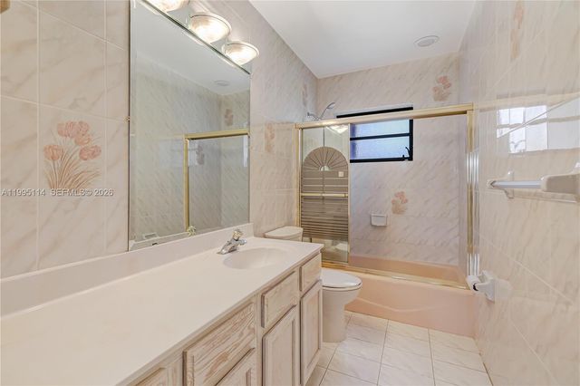 12231 SW 191st Ter, Miami, FL 33177