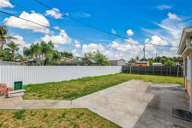 12231 SW 191st Ter, Miami, FL 33177