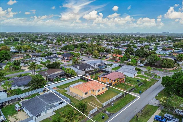 12231 SW 191st Ter, Miami, FL 33177