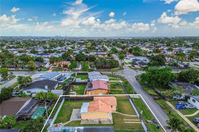 12231 SW 191st Ter, Miami, FL 33177