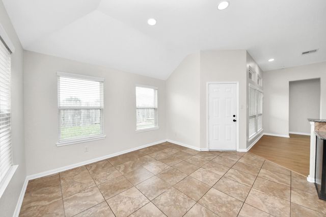 6431 Westward Wood Way, Humble, TX 77338