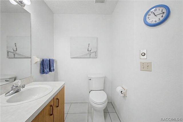 3017 Whispering Pines Court, Spring Hill, FL 34606