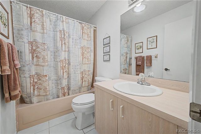 3017 Whispering Pines Court, Spring Hill, FL 34606