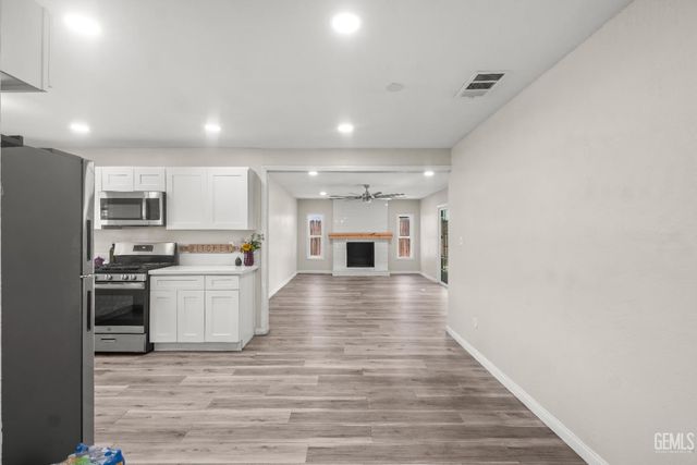 3605 Truman Avenue, Bakersfield, CA 93309