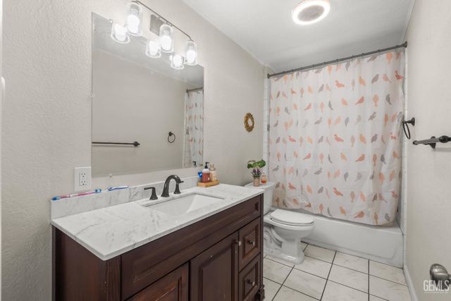 3605 Truman Avenue, Bakersfield, CA 93309