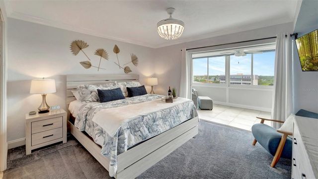 1125 W PEPPERTREE DRIVE 705, Sarasota, FL 34242