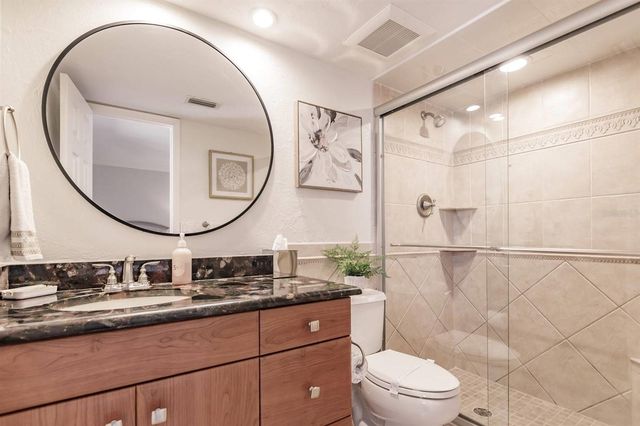 1125 W PEPPERTREE DRIVE 705, Sarasota, FL 34242