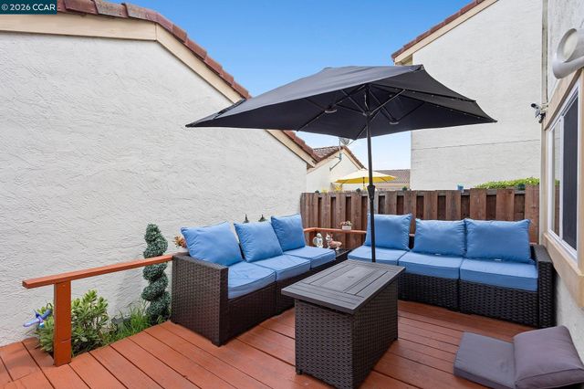 4 Sheffield Ct, San Pablo, CA 94806