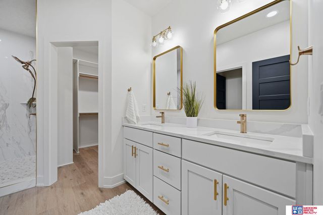 9350 S 86th Street, Lincoln, NE 68526