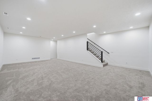 9350 S 86th Street, Lincoln, NE 68526