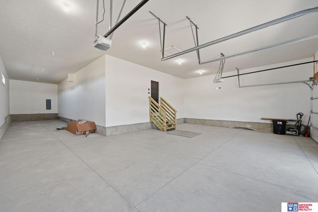 9350 S 86th Street, Lincoln, NE 68526