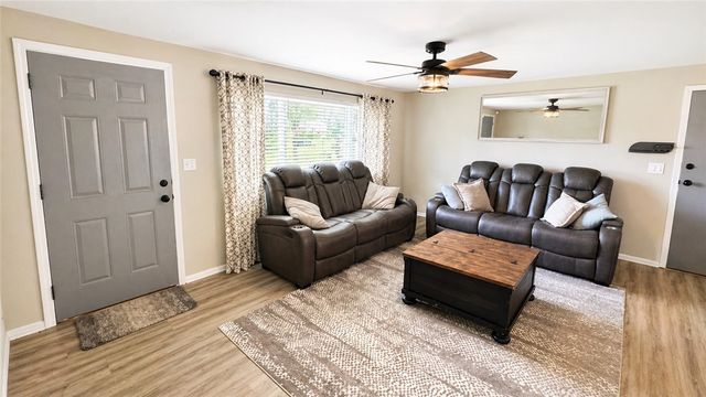 2701 Jomar Avenue, Moraine, OH 45439