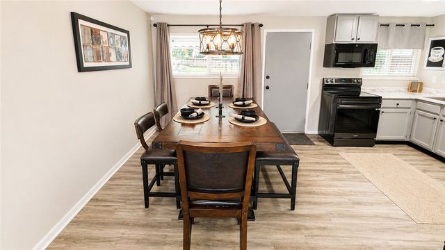 2701 Jomar Avenue, Moraine, OH 45439