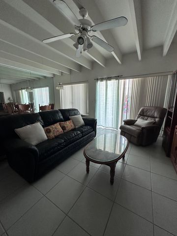 702 N Federal Highway B6, Lake Worth Beach, FL 33460