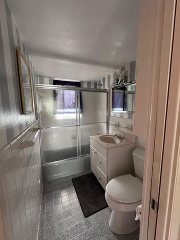 702 N Federal Highway B6, Lake Worth Beach, FL 33460