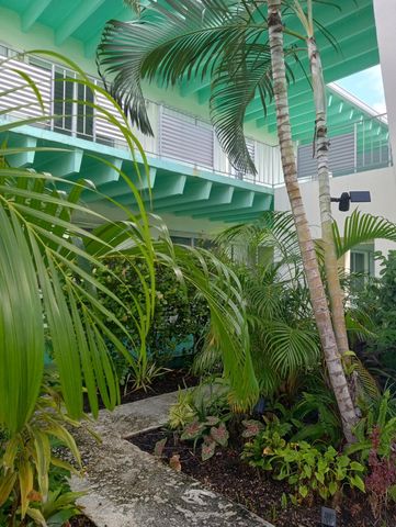 702 N Federal Highway B6, Lake Worth Beach, FL 33460