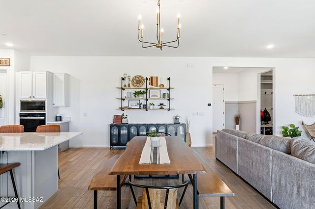 12866 E Tortoise Pointe Drive, Vail, AZ 85641