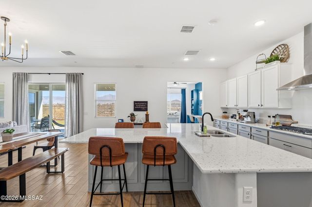 12866 E Tortoise Pointe Drive, Vail, AZ 85641