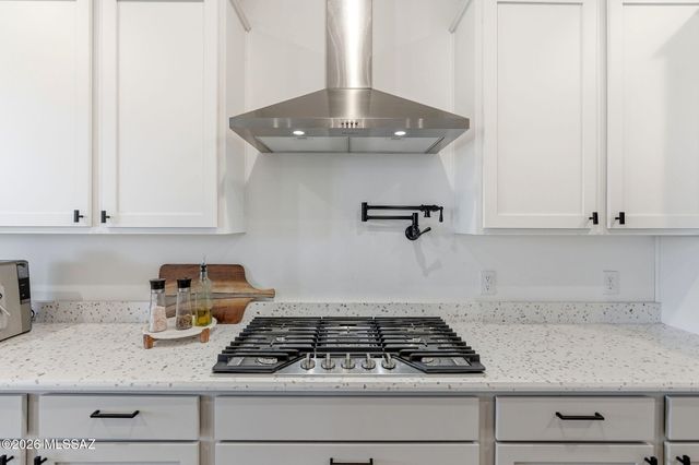 12866 E Tortoise Pointe Drive, Vail, AZ 85641