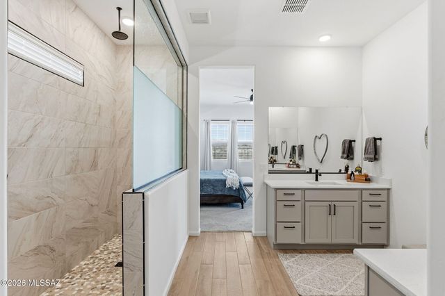 12866 E Tortoise Pointe Drive, Vail, AZ 85641