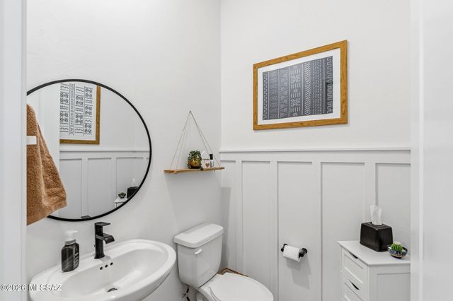 12866 E Tortoise Pointe Drive, Vail, AZ 85641