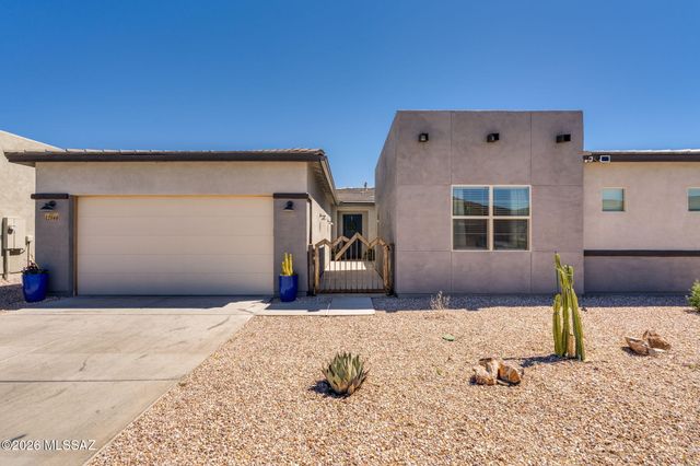 12866 E Tortoise Pointe Drive, Vail, AZ 85641